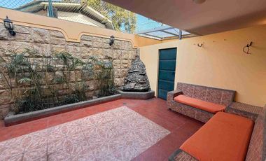 Vendo una Casa en la Urb. Álamos en Conjunto Santa FE