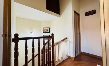 VENDO CASA SECTOR AVENIDA CHILACOS – CHIA CUNDINAMARCA.