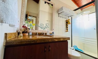 VENDO CASA SECTOR AVENIDA CHILACOS – CHIA CUNDINAMARCA.