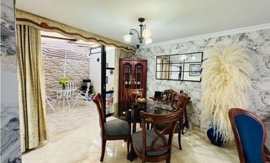 VENDO CASA SECTOR AVENIDA CHILACOS – CHIA CUNDINAMARCA.