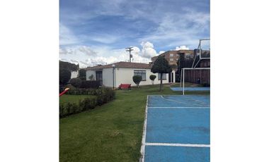 VENDO CASA SECTOR AVENIDA CHILACOS – CHIA CUNDINAMARCA.