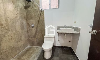 Casa en Venta o Alquiler en Urbanización Celessia, Modelo Aqua, Machala