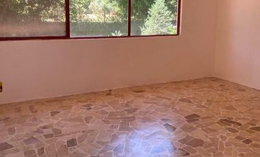 CASA EN VENTA EN ATLIXCO, A 500 METROS DE PLAZA MORALEDA, IDEAL PARA AIRBNB, CASA DE FIN DE SEMANA