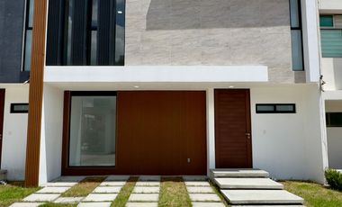 Casa en Venta, Pachuca. Zona sur con 3 recamaras y seguridad. Platinum