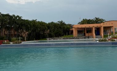 CASA EN CONDOMINIO CON ALBERCA Y AMENIDADES EN XOCHITEPEC