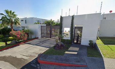 Casa En Venta En Solar de Naranjos Villas de Xochitepec Morelos