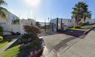 Casa En Venta En Solar de Naranjos Villas de Xochitepec Morelos