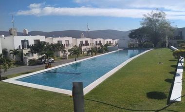 Casa En Venta En Solar de Naranjos Villas de Xochitepec Morelos