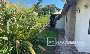 VENDEMOS Casa amplia en pleno centro