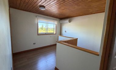 Vendo Casa en Rauco V 1680-C-178-LR-10.25