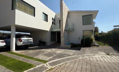 VENTA DE CASA EN ZAMARRERO ZINACANTEPEC