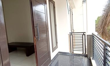 S209 Rumah Mewah 174 m2 Rawamangun Jakarta Timur