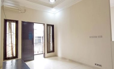 S209 Rumah Mewah 174 m2 Rawamangun Jakarta Timur