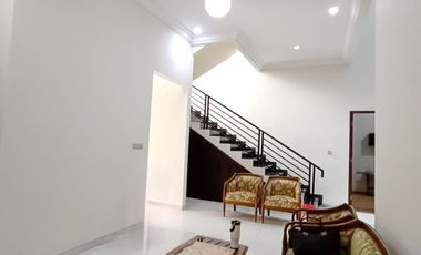 S209 Rumah Mewah 174 m2 Rawamangun Jakarta Timur