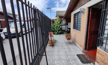 Vendo casa con gran terreno en Maipú