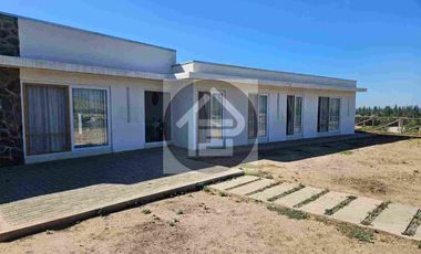 BELLA CASA EN PARCELA DE AGRADO A 5 MIN DEL HOSPITAL DE RANCAGUA