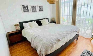 Hermosa cada en venta