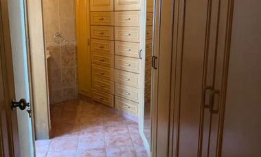 VENDO CASA FRENTE AL MAR CON VIGILANCIA Y ALBERCA