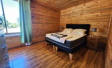 Se vende Parcela con hermosa casa en Marchigue