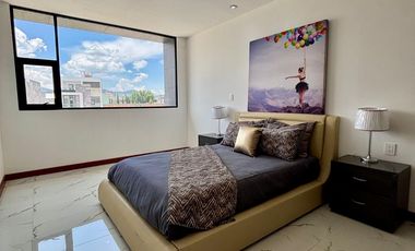 Casa en Venta Pachuca, privada de pocas casas con seguridad 24/7. Monterreal