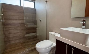 Casa en Venta Pachuca, privada de pocas casas con seguridad 24/7. Monterreal