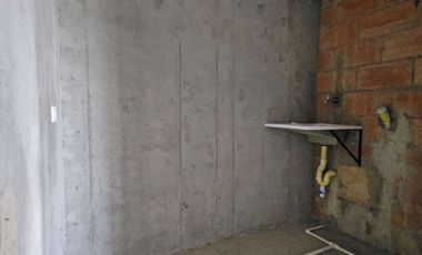 Apartamento en obra gris de 2 alcobas en venta. Caldas, Primavera