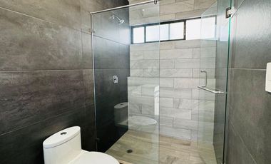 Casa en venta nueva en Pahcua 3 habitaciones, estudio y roof garden. Monterreal