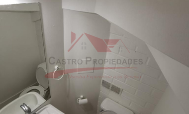 Hermosa Casa de Dos Pisos, 3 Dormitorios, 3 Baños, Villa el Sendero, Comuna de Quilicura.