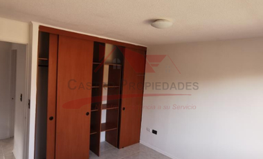 Hermosa Casa de Dos Pisos, 3 Dormitorios, 3 Baños, Villa el Sendero, Comuna de Quilicura.