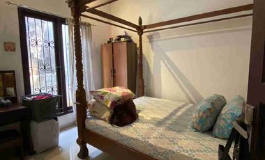 dijual rumah luas terawat