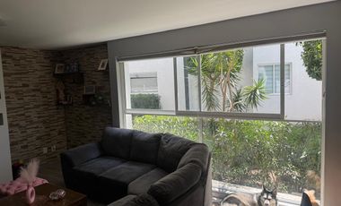 Lindo departamento en venta en Lomas Lindas