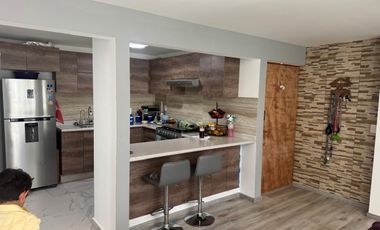 Lindo departamento en venta en Lomas Lindas