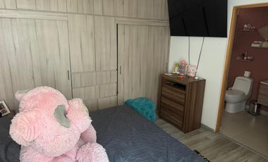 Lindo departamento en venta en Lomas Lindas