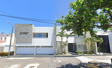 VENTA DE CASA EN BOCA DEL RIO VERACRUZ COLONIA COSTA DE ORO