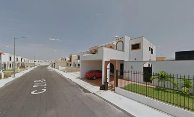 HERMOSA Y COMODA CASA EN GRAN SANTA FE CAUCEL MÉRIDA