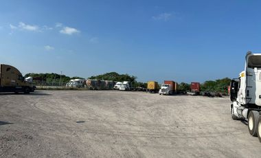 TERRENO PARA PATIO INDUSTRIAL EN VENTA / RENTA EN PARKE 2000 | ARLETTE FLORES