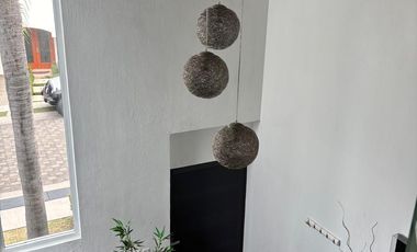 CASA EN VENTA JARDIN REAL ,EXCELENTE OPORTUNIDAD  EN UNA DE LAS ZONAS DE MAYOR PLISVALIA