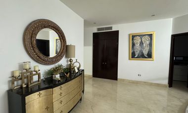 “Vive la experiencia del lujo — residencia premium en renta”