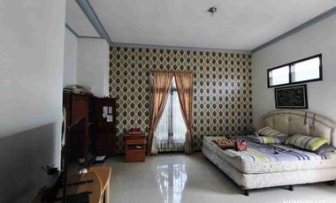 Rumah Siap Huni 565 m² + Bangunan Joglo – Hanya 2 Menit dari Stadion Manahan, Sumber Banjarsari Surakarta – SHM