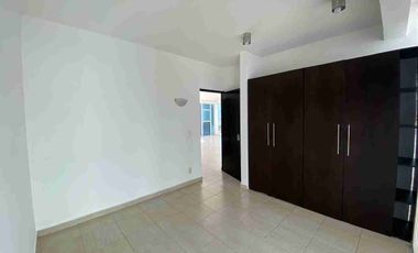 Cima Esmeralda Depto en Renta