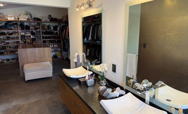 VENTA DE HERMOSA,MODERNA DE BUEN GUSTO EN HACIENDA DE VALLE ESCONDIDO