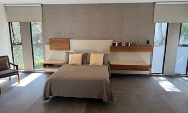 VENTA DE HERMOSA,MODERNA DE BUEN GUSTO EN HACIENDA DE VALLE ESCONDIDO