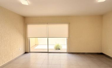 Casa en venta en Alta California