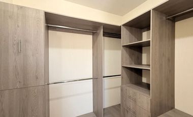 Casa en venta en Alta California