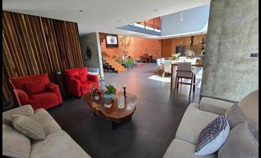 se vende casa en El Palomar