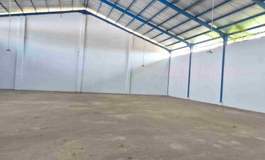 gudang di kontrakan pinggir pintu tol