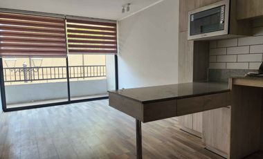 Venta Departamento Seminuevo 1 D + 1 B + 1 Bod Stgo Centro
