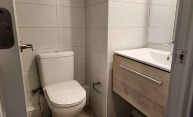 Venta Departamento Seminuevo 1 D + 1 B + 1 Bod Stgo Centro
