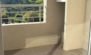 Arriendo cómodo  departamento en Quilpue,a pasos del Metro 2 Dormitorios 2 Baños, 1 Estacionamiento 1 bodega, $ 490.000