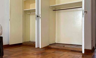 Departamento 3 Habitaciones 1 baño, céntrico, espacioso y bien iluminado.